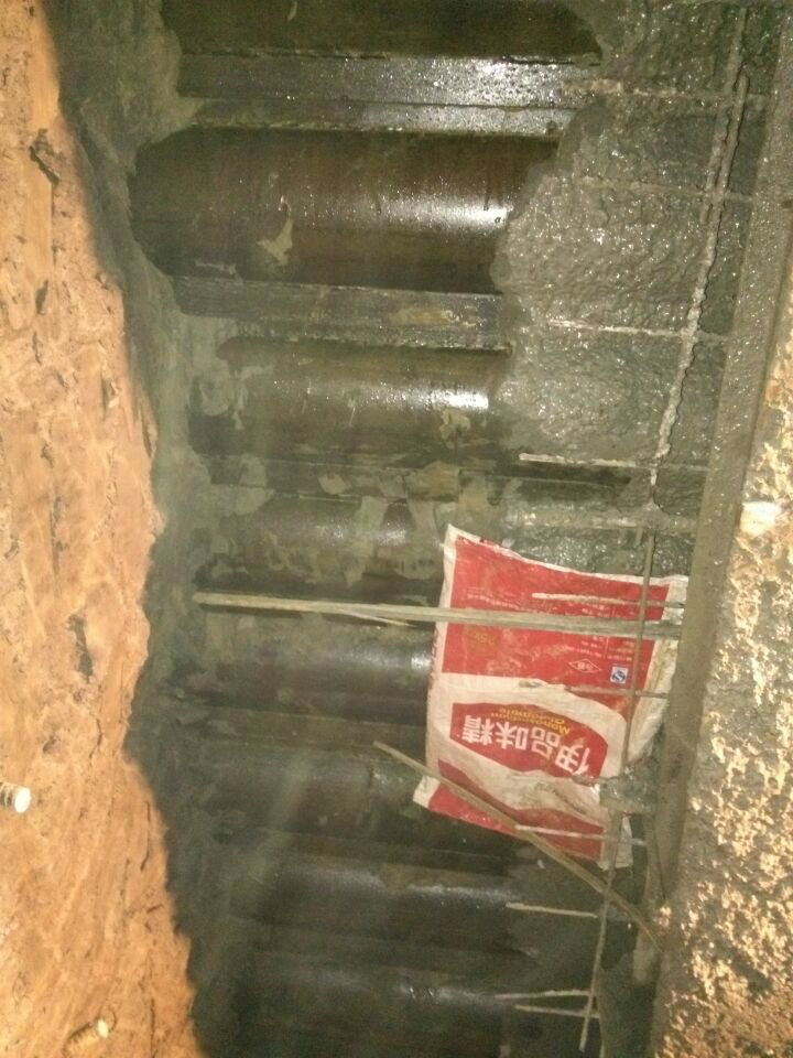 成都管幕開挖效果 成都管幕開挖效果